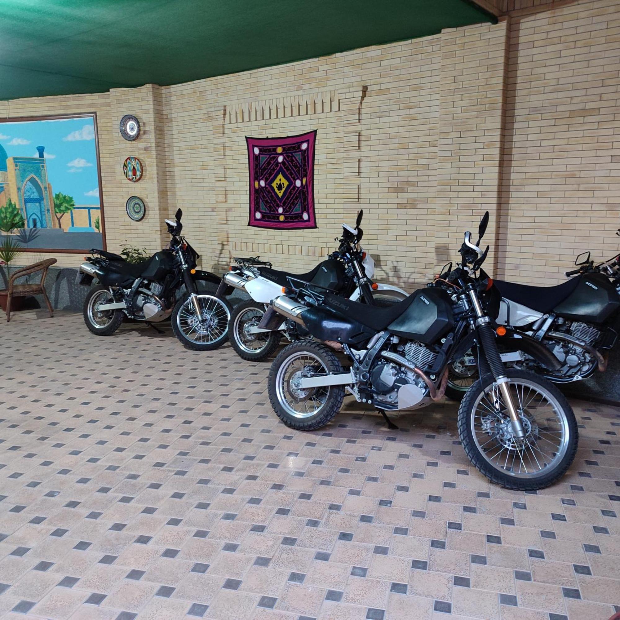 Hotel Mehribon Samarkanda Zewnętrze zdjęcie